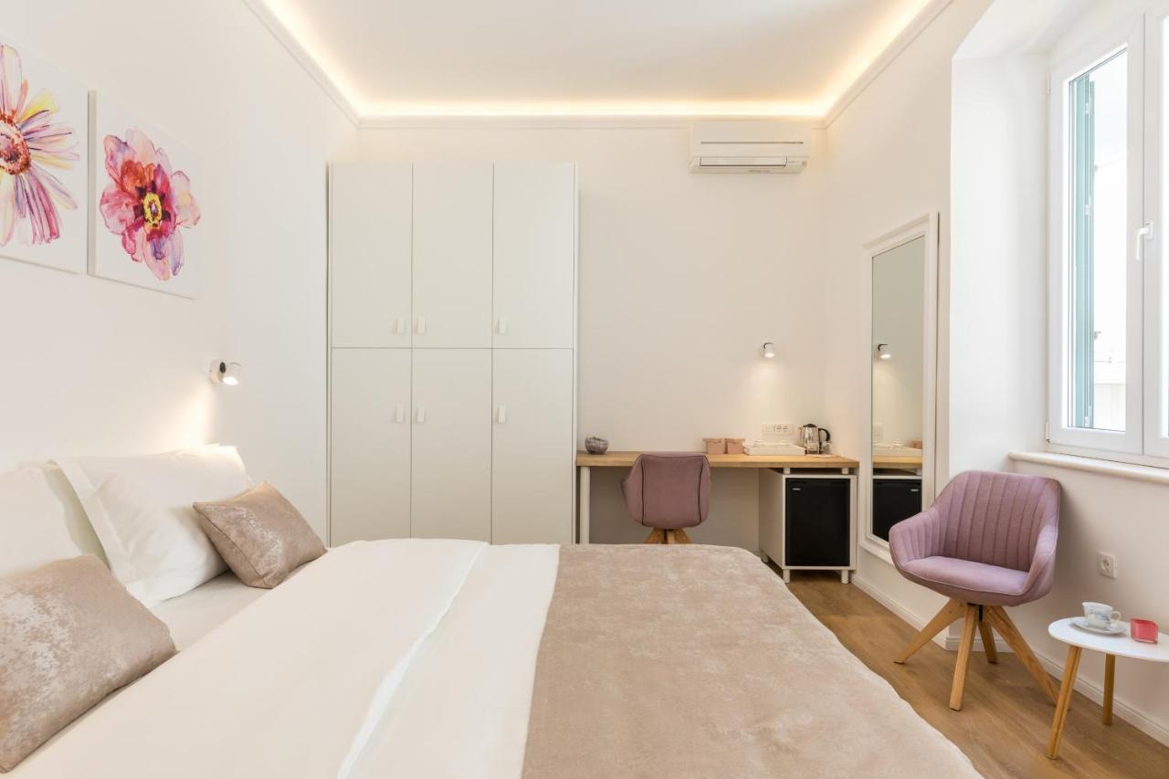 Maniva Old Town Luxury Rooms - Prime Spot By Riva Promenade Сплит Экстерьер фото