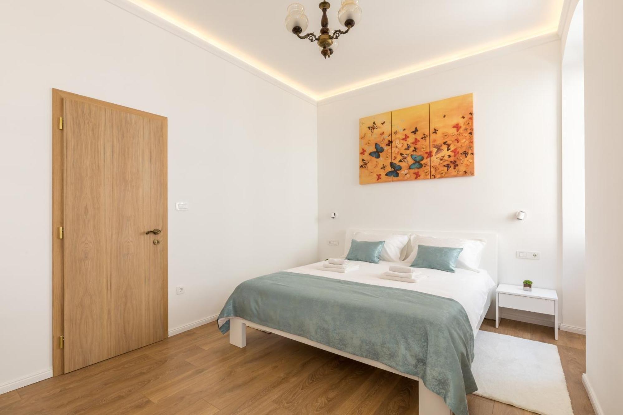 Maniva Old Town Luxury Rooms - Prime Spot By Riva Promenade Сплит Экстерьер фото